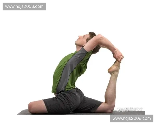 提升身体柔韧性与运动表现的科学训练方法与技巧解析